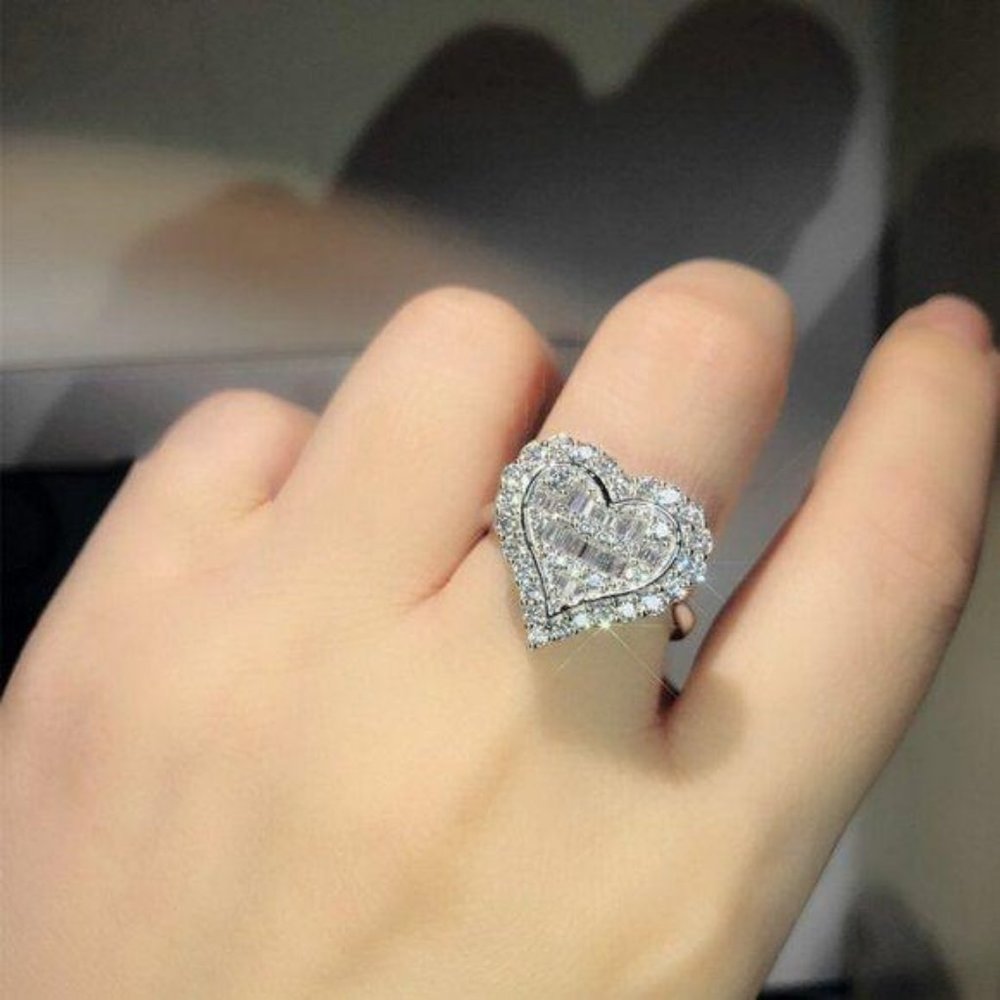 925 Sterling Silver Baguette Diamond Heart Ring - Picture 3 of 7